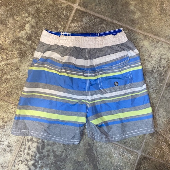 Set of 2 Osh Kosh & Koala Kids Toddler Swim Trunks w/ Crew Neck Tank Top (3T) - Picture 6 of 9